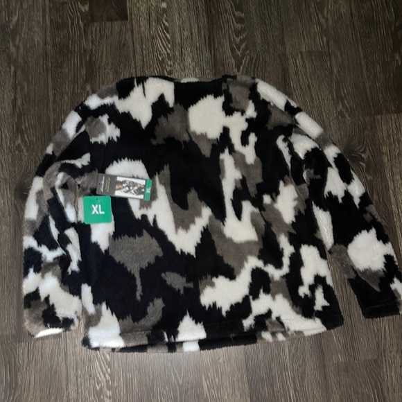 SOLD on eBay!! Eddie Bauer Women's Ultra Soft Plush Sleeve Pullover Size: XL - Picture 6 of 10